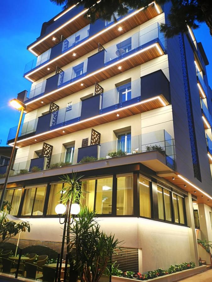 Hotel Cavalli Cattolica Luaran gambar