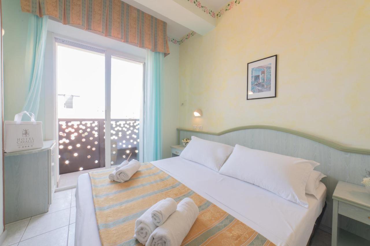 Hotel Cavalli Cattolica Luaran gambar